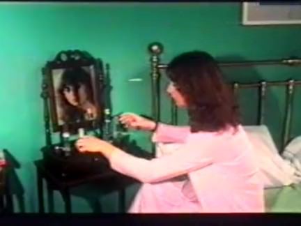 Ретро Порно Отель voglia ди Sesso 1981 видео